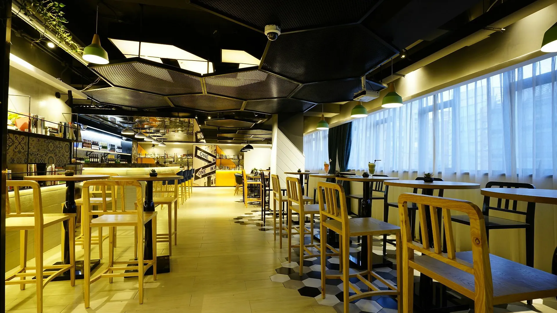 Hotel Atour Light - Shanghai Longbai