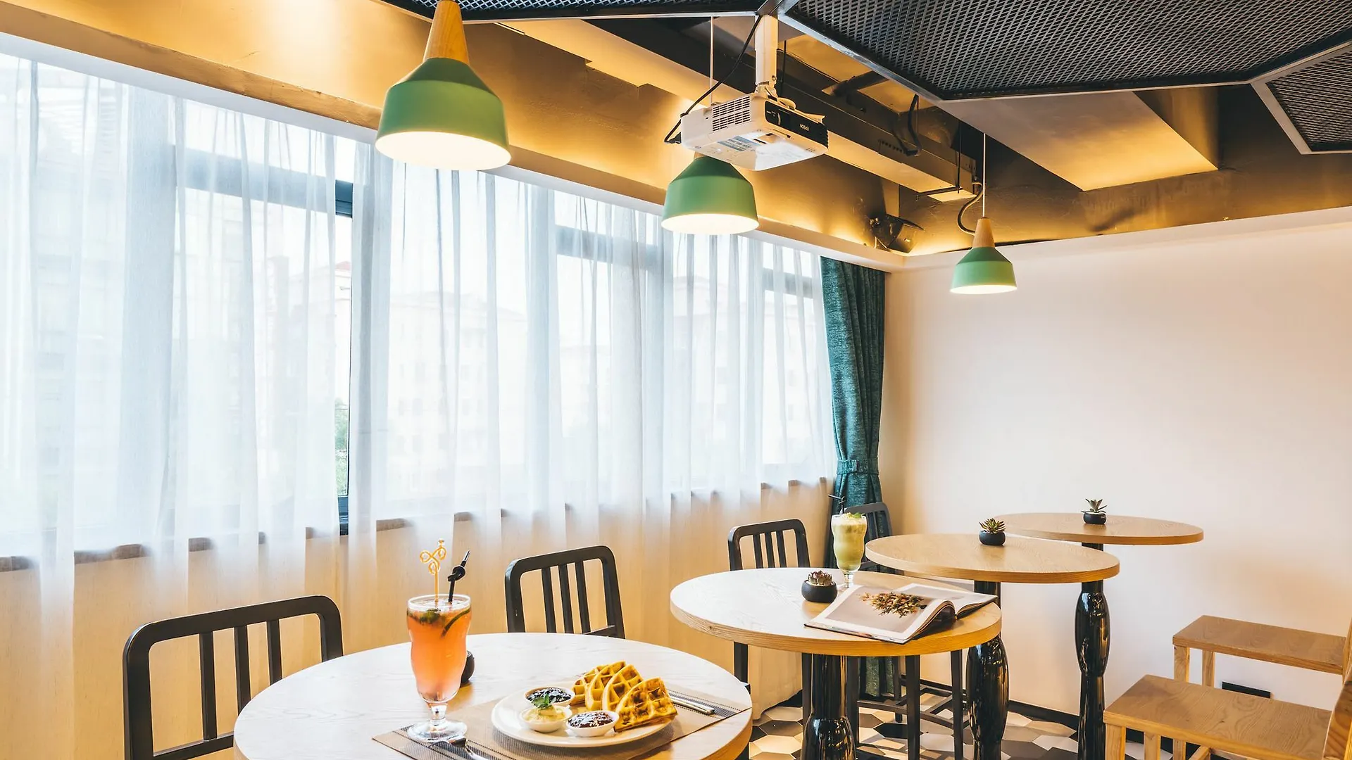 **** Hotel Atour Light - Shanghai Longbai China